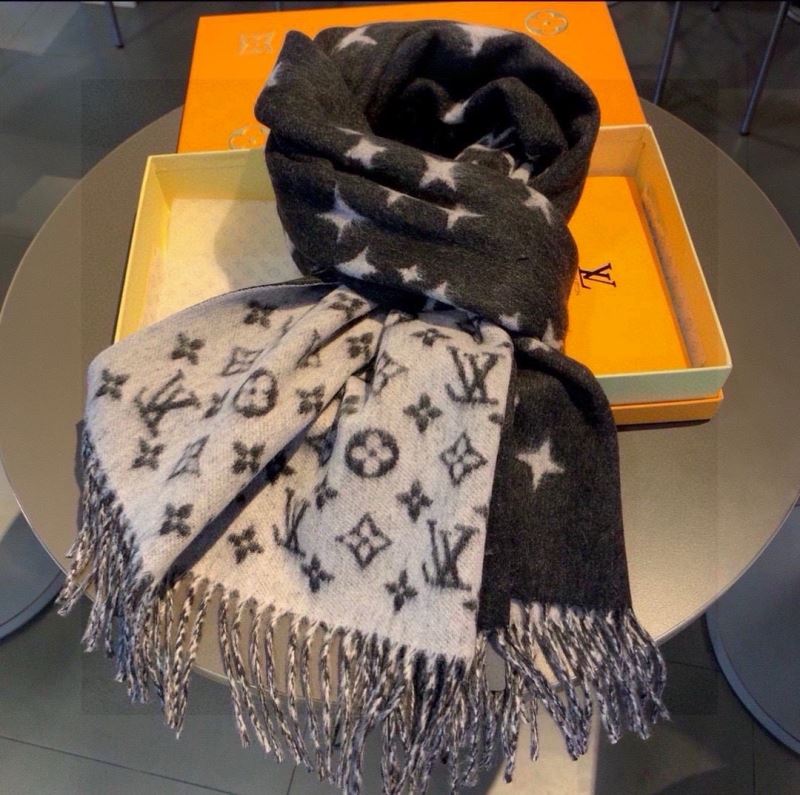 Louis Vuitton Scarf